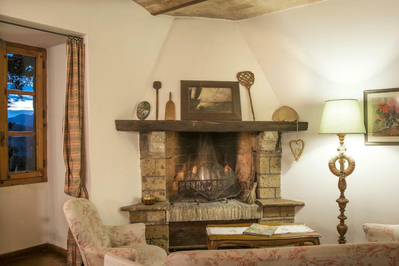 Castello Di Proceno Albergo Diffuso In Dimora D'Epoca Esterno foto
